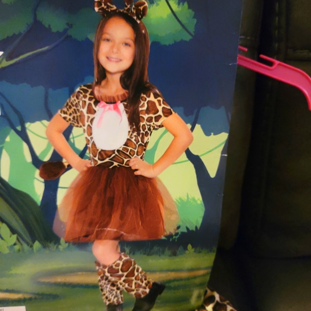 Giraffe Costume 8-10 girls